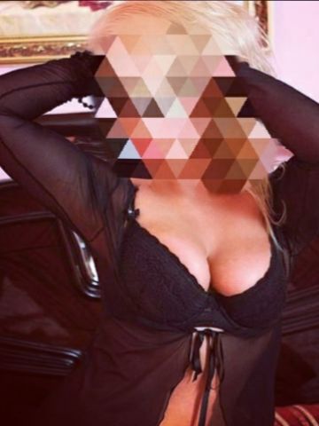 Любовь Реал Кудрявая Блондинка